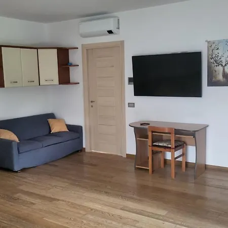 Apartment Relax Riva di Solto